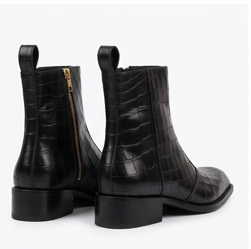 PREMIUM BLACK CROCODILE-EMBOSSED LEATHER SQUARE-TOE CHELSEA BOOTS WITH GOLD SIDE ZIPPER