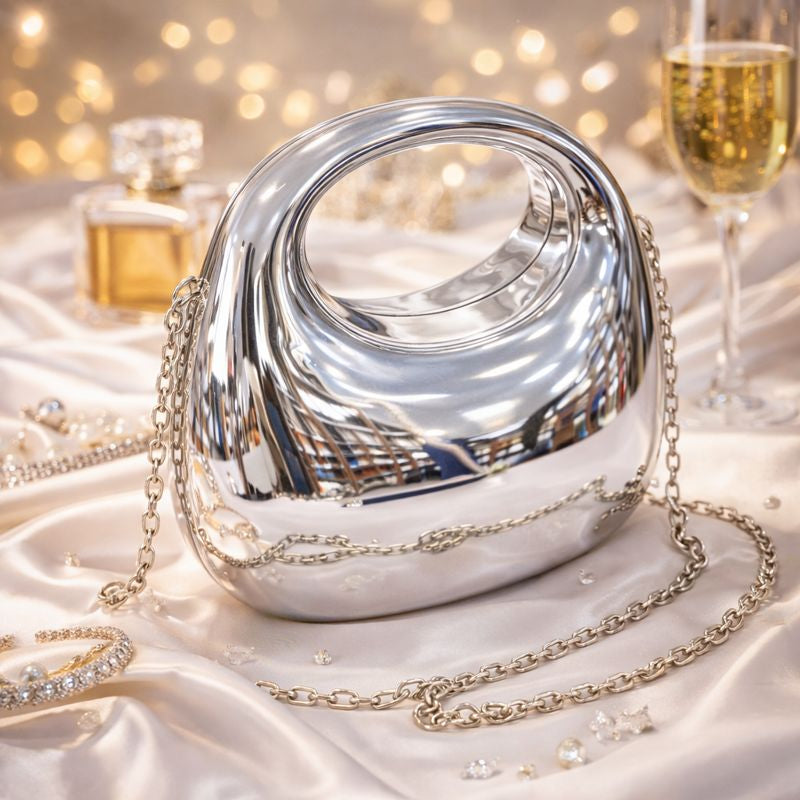 SCULPTURAL METALLIC HANDBAG WITH CHAIN STRAP – SILVER FINISH