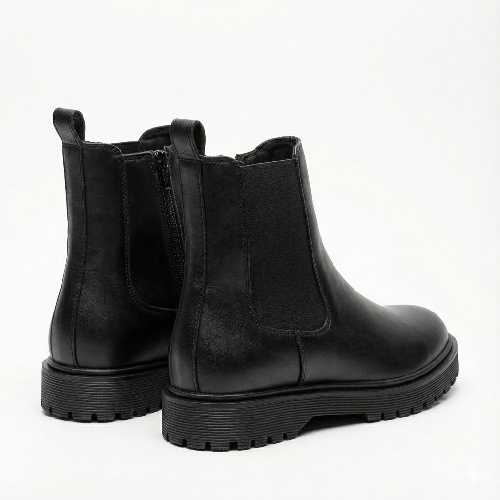 ROUND TOE CHUNKY HEEL IN WOMEN’S CHELSEA
