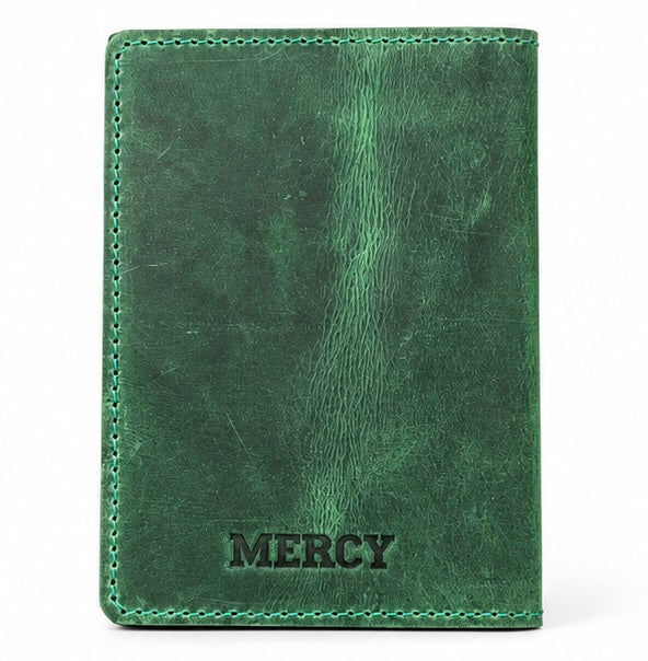 VINTAGE LEATHER PASSPORT HOLDER – GREEN