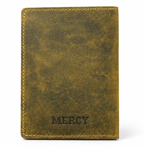 VINTAGE LEATHER PASSPORT HOLDER – OLIVE