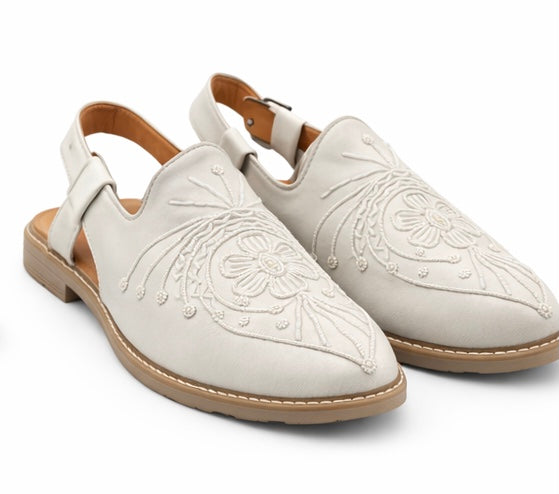 MEN'S PREMIUM WHITE DESIGNER EMBROIDERED ETHNIC SLIP-ON SANDAL SHOES