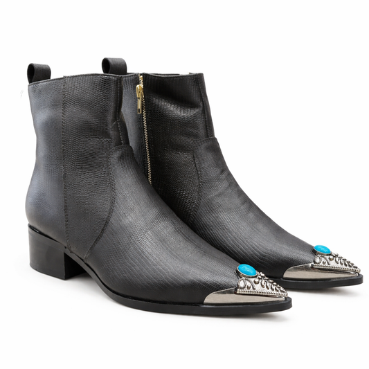 BLACK TEXTURED LEATHER ANKLE BOOTS WITH METAL TOE CAP