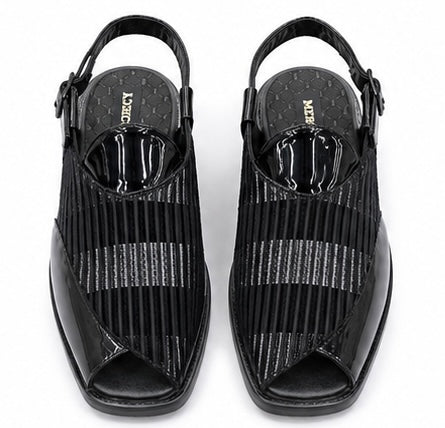 RICH BLACK TEXTURE WITH HANDCRAFTED DETAILING. PERFECT BLEND OF ELEGANCE AND EVERYDAY COMFORT.