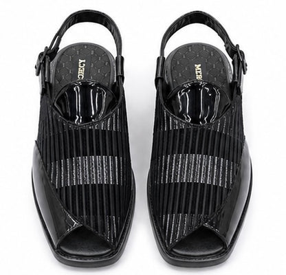 RICH BLACK TEXTURE WITH HANDCRAFTED DETAILING. PERFECT BLEND OF ELEGANCE AND EVERYDAY COMFORT.