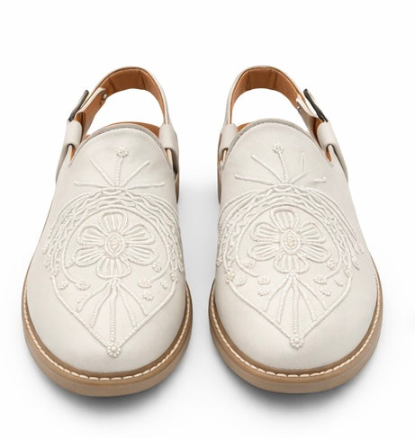MEN'S PREMIUM WHITE DESIGNER EMBROIDERED ETHNIC SLIP-ON SANDAL SHOES