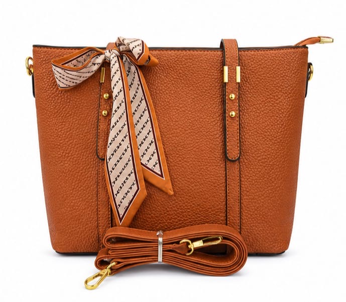 CLASSIC PEBBLED LEATHER TOTE BAG WITH SCARF