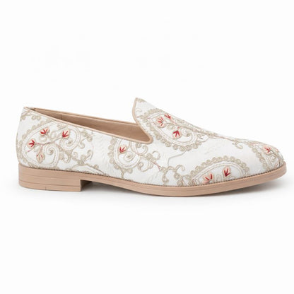 MEN’S WHITE EMBROIDERED SLIP-ON LOAFERS – LUXURY FESTIVE & WEDDING FOOTWEAR