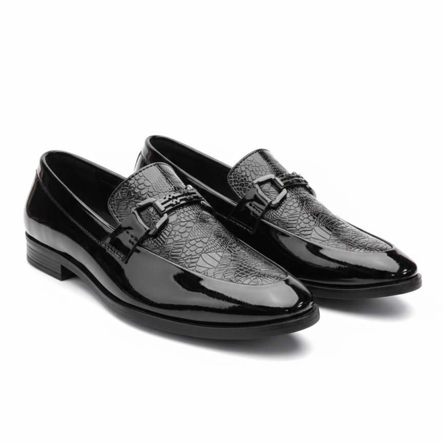 MEN’S BLACK TEXTURED PATENT LEATHER LOAFERS – ELEGANT BUCKLE DESIGN