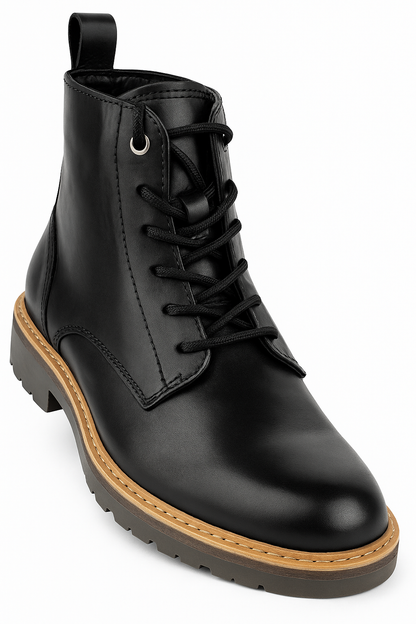 MERCY HIKING BOOTS IN BLACK COLOR
