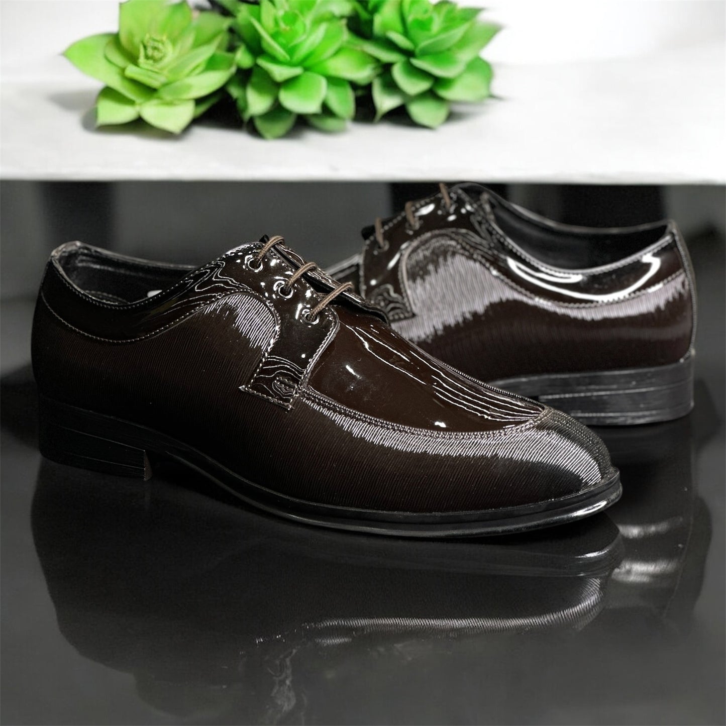 INVICTUS FORMAL DERBY SHOES