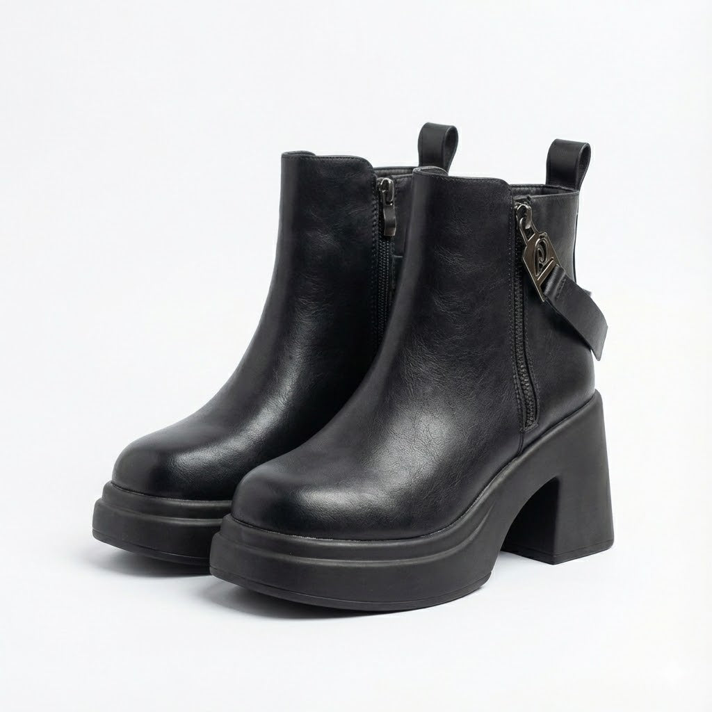 CHUNKY WOMEN’S LEATHER CHELSEA IN BLACK COLOR