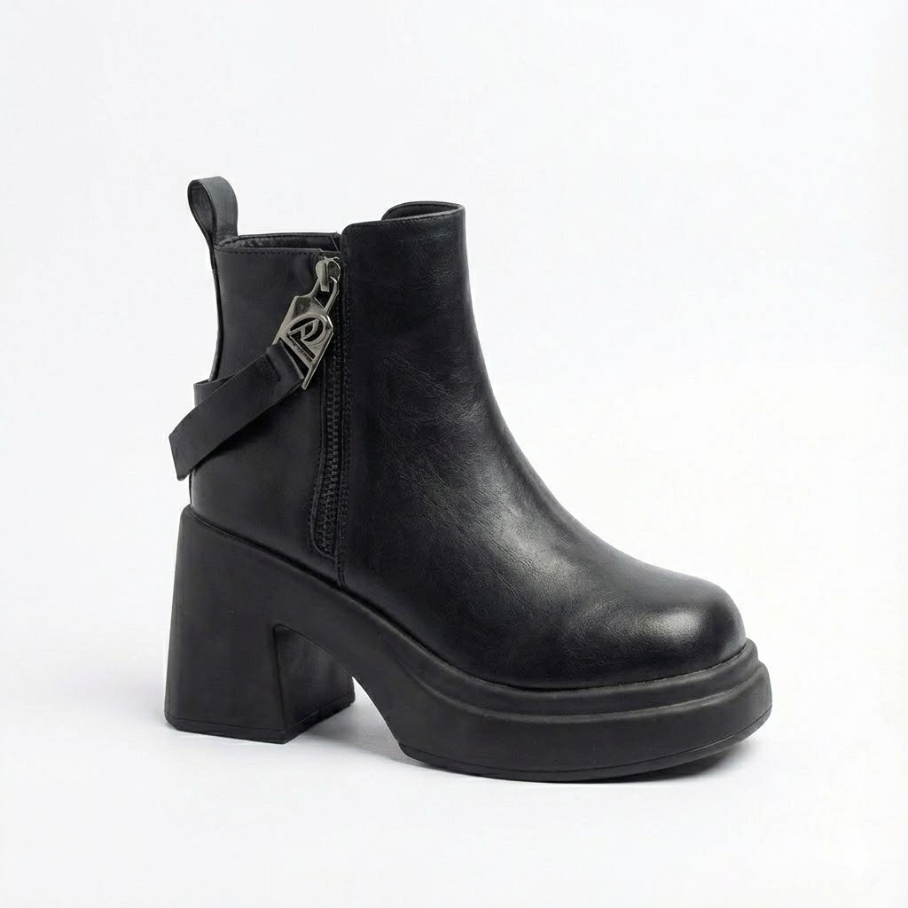 CHUNKY WOMEN’S LEATHER CHELSEA IN BLACK COLOR