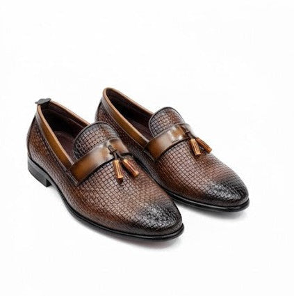 MEN’S BROWN TEXTURED TASSEL LOAFERS