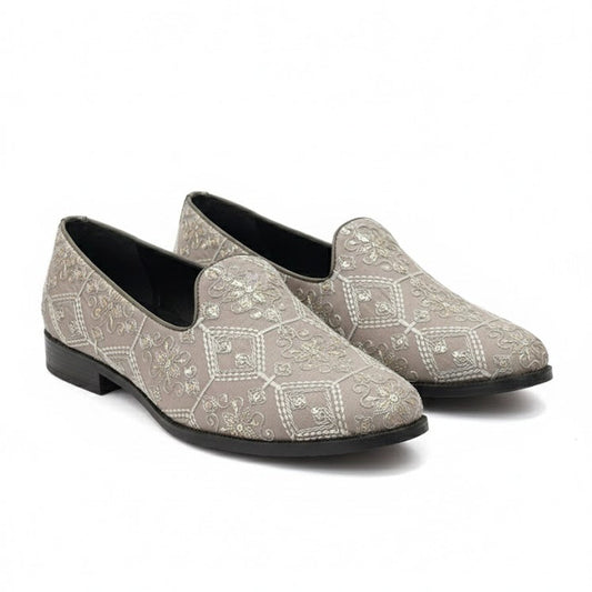 MEN’S EMBROIDERED BEIGE FORMAL SLIP-ON SHOES